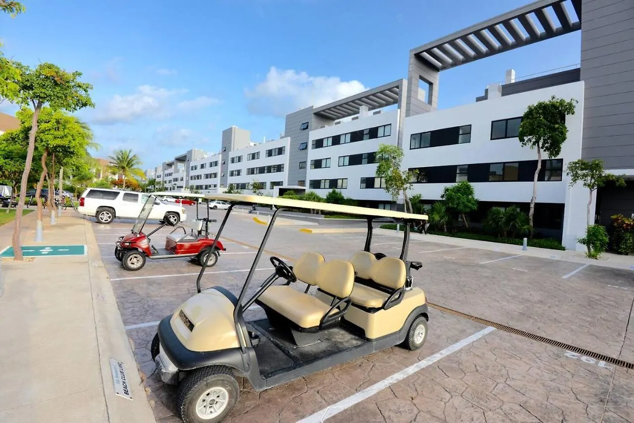 Apartamento Deluxe Suite Beachside, Private Beach Club And Golf Playa del Carmen México